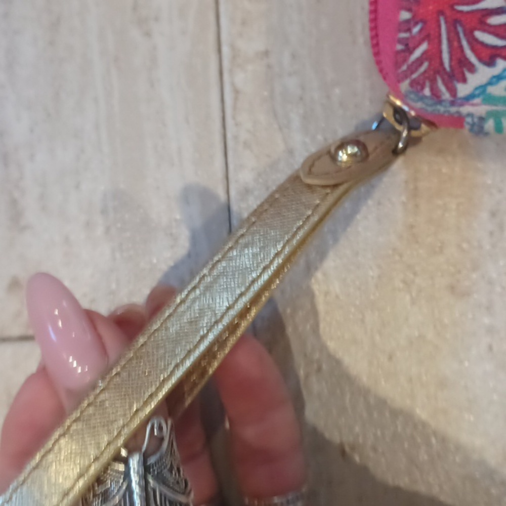 Lilly Pulitzer ID/Card holder Zipper Wristlet - Picture 5 of 6